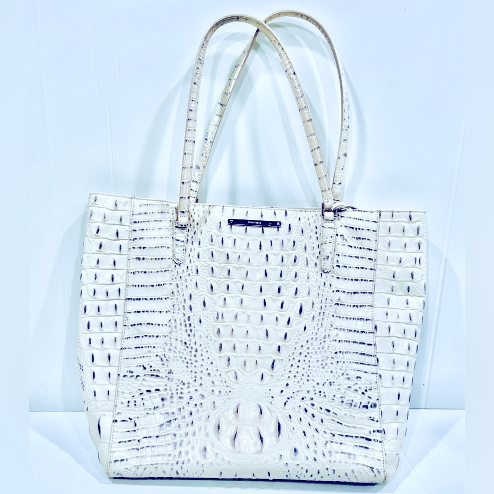 AUTHENTIC BRAHMIN ASHER TOTE EXCELLENT CONDITION - White & Navy